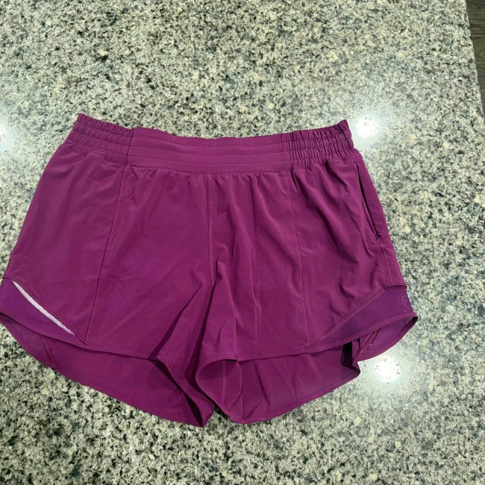 Lululemon‎ Hotty Hot High-Rise Lined Short 4" Purple LW7DJKS Size 12